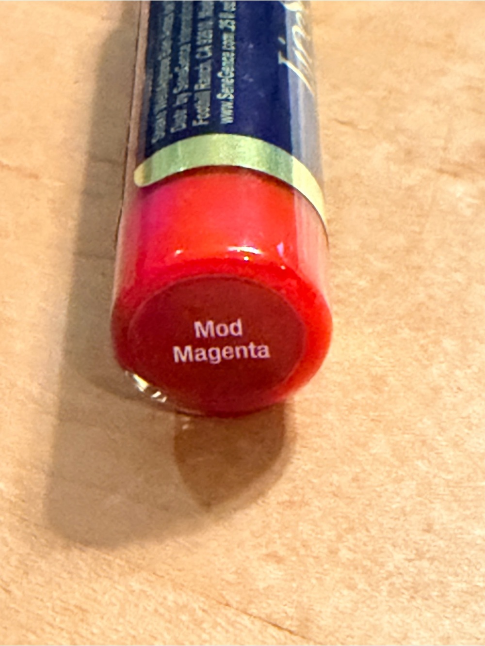 LipSense Mod Magenta Lipstick - Vibrant Magenta Pink